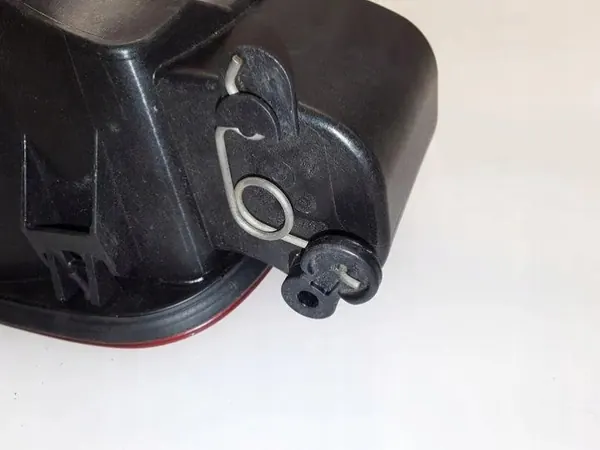 Trappe de réservoir BMW OEM 7166762 pour 1 Cabriolet image 6