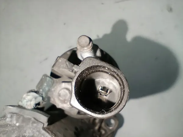 Arrancador Audi A4 B7 2.0 TFSI OE 06B911023A image 5