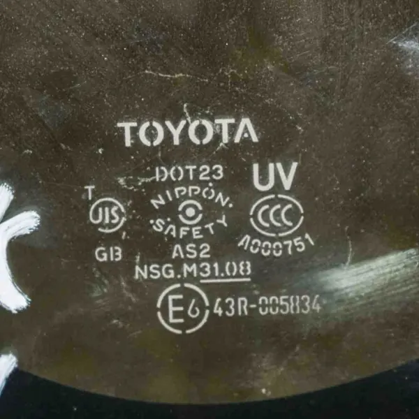 Vitre Arrière Gauche Toyota OE 43R00034 image 3