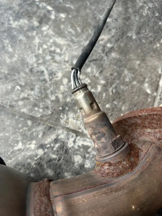 Catalizador Honda Jazz II usado con sensores image 3
