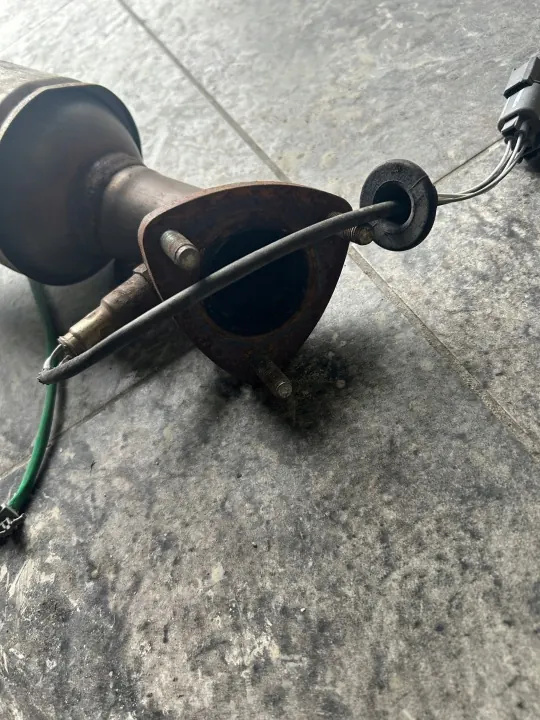 Catalizador Honda Jazz II usado con sensores image 5