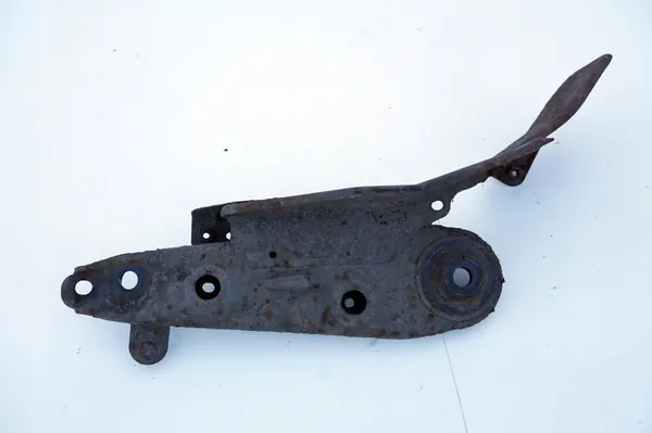 Suporte traseiro esquerdo Infiniti Q70 M30d M35h M37 M56 image 4