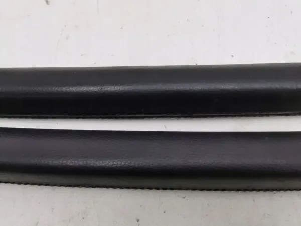 Mercedes-Benz ML W164 Mittelkonsole-Abdeckung OEM P16876097 image 6