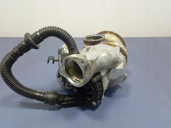Audi SQ8 Linker turbo OEM 0P2145701H - Gebruikt image 3
