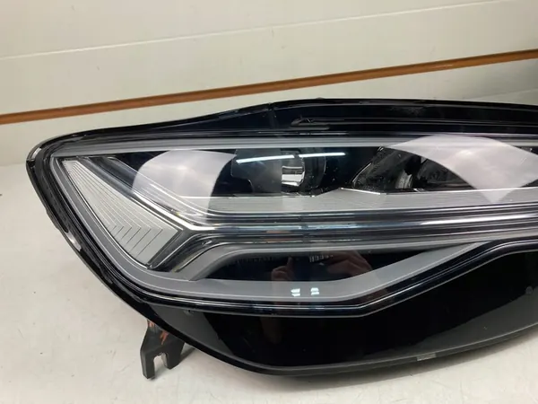 AUDI A6 C7 4G0 LIFT FULL LED RECHTSLAMPE image 4