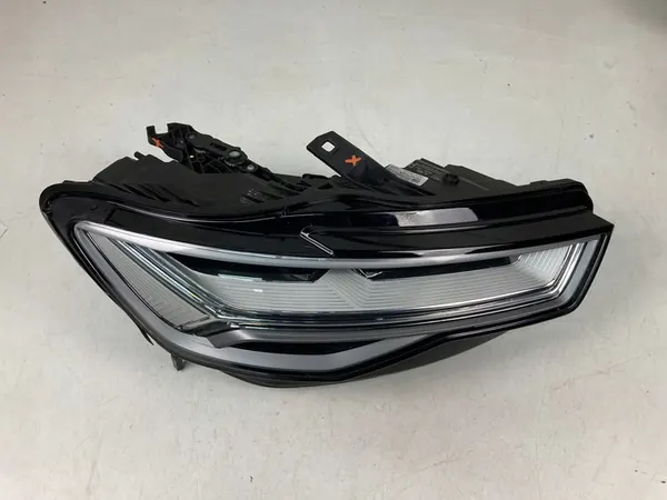 AUDI A6 C7 4G0 LIFT FULL LED RECHTSLAMPE image 8
