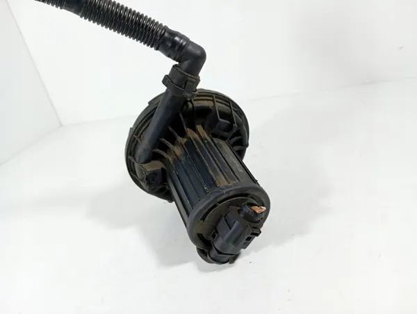 Pompe à air secondaire VW BORA 98-05 OEM M1S196DOM00012645 image 4