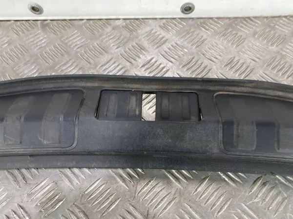OEM 156126138 Baksätes bältesskydd för Alfa Romeo Stelvio image 6