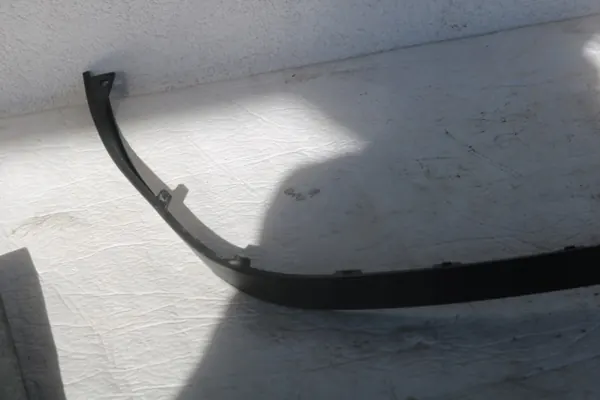 OEM 86567-J9000 Voorbumper Spoiler Strip voor Hyundai Kona image 3