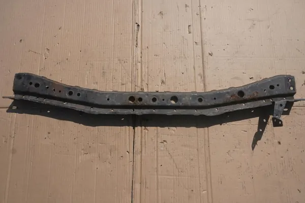 Suporte inferior do radiador NISSAN NOTE II E12 2013 F25303VVMH image 5