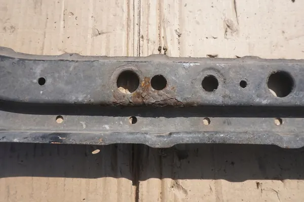 Suporte inferior do radiador NISSAN NOTE II E12 2013 F25303VVMH image 8