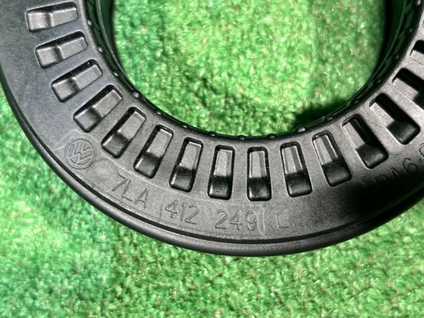 VW Transporter T5 Front Shock Mount OEM 7LA412249 image 4