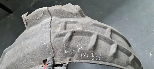 Audi A4 Passaruota Anteriore Sinistro OE VAG 8W0821171B image 9