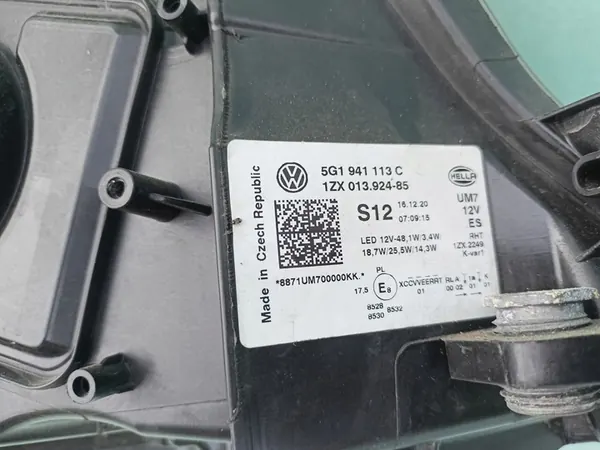 Farol esquerdo VW Golf VII LED 5G1941113C image 10