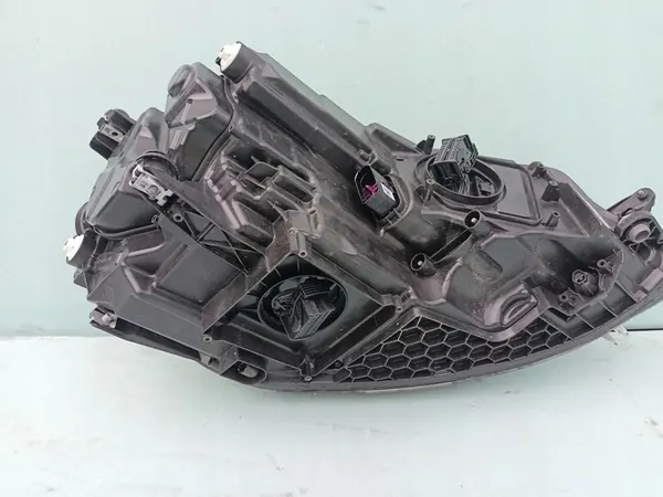 Farol esquerdo VW Golf VII LED 5G1941113C image 8