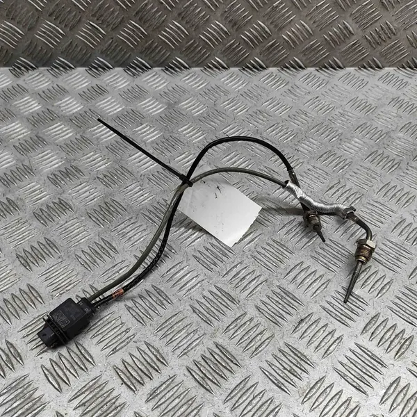 Sensor de temperatura de escape VW T-ROC 2024 05E919519J image 5