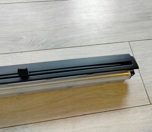 OEM 1778756 Estor Antisol Puerta Trasera Izquierda BMW image 4