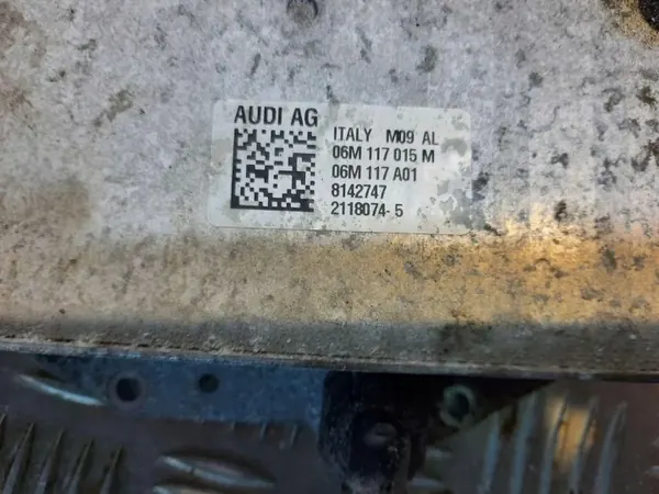 Oljekylare OEM 06M117015M för Audi A4 A5 S5 3.0 V6 image 3