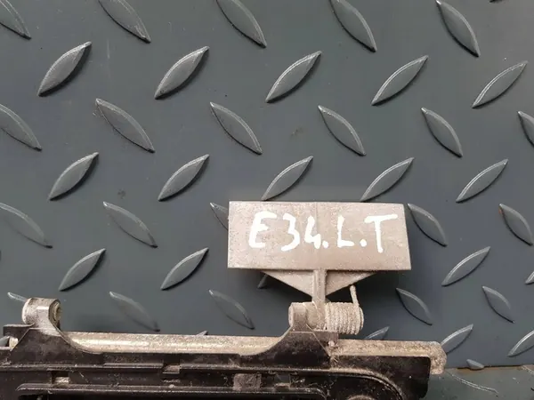 Takaluukun vasen kahva BMW 5 E34 1928207 image 4