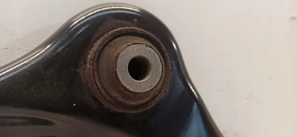 Braccio di controllo anteriore sinistro Nissan Micra K14 545015FA1C image 4