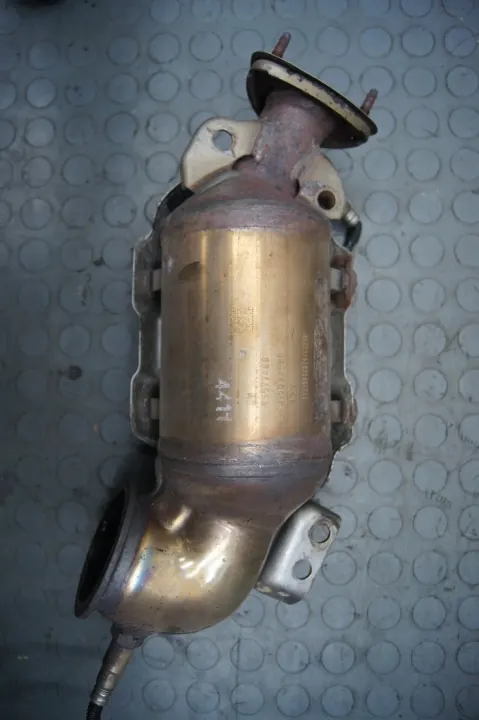 Catalyseur OEM 315032995 pour Opel Corsa E image 3