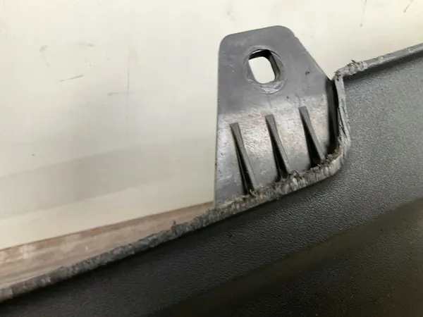 AUDI A4 B8 LIFT 12-16 Bakre Stötfångardiffusor 8K0807521G image 3