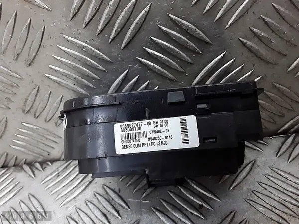 Module de contrôle climatique Citroen C4 Picasso image 4