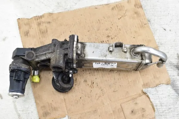 EGR Pakokaasun Jäähdytin VW GOLF VI AUDI A3 8P SEAT LEON II 1.6 TDI image 2