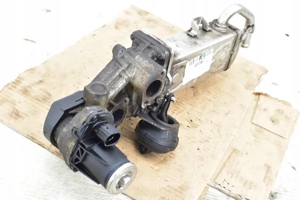 EGR Pakokaasun Jäähdytin VW GOLF VI AUDI A3 8P SEAT LEON II 1.6 TDI image 5