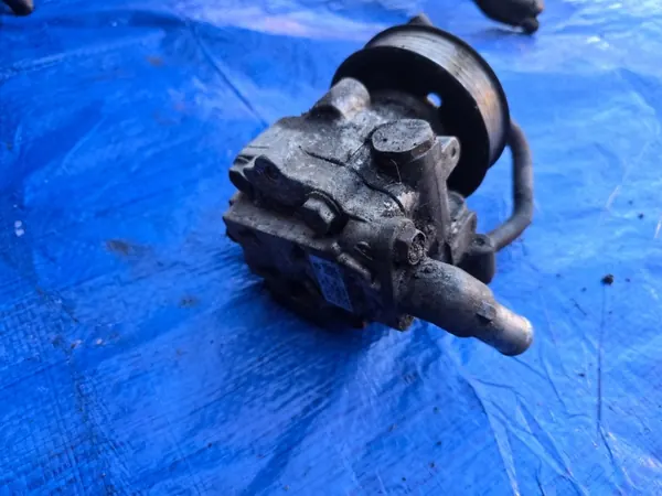 Styrpump OEM 2H0422154A för VW T6 2.0 TDi image 3