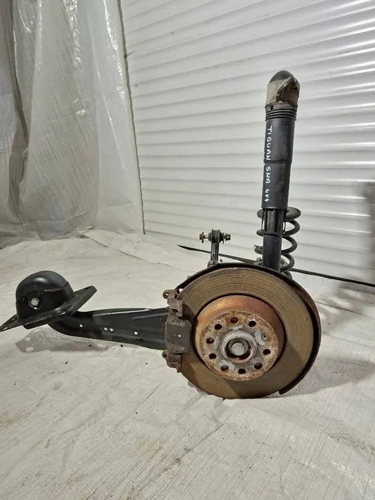 VW Tiguan 5NA 2017 Mozzo Posteriore Sinistro 5QF505435F image 3