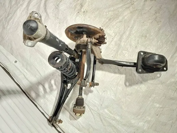 VW Tiguan 5NA 2017 Mozzo Posteriore Sinistro 5QF505435F image 6