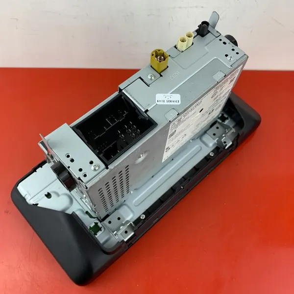 Skoda Scala Radio Navi MIB3 BT WiFi OEM 654035869B image 6