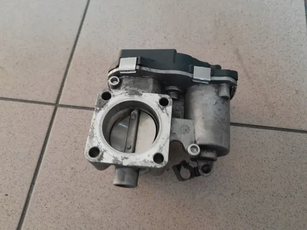 Drosselklappengehäuse OEM 04892945AA für Fiat 500 Abarth 1.4T image 3