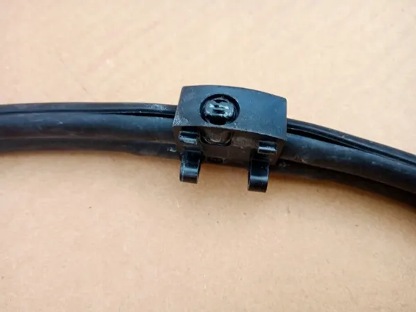 Manguera lavaparabrisas OEM A1768600192 para Mercedes CLA/GLA image 3