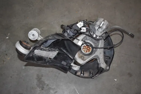 Suspensão dianteira esquerda OEM 99134105302 para Porsche 718 image 9