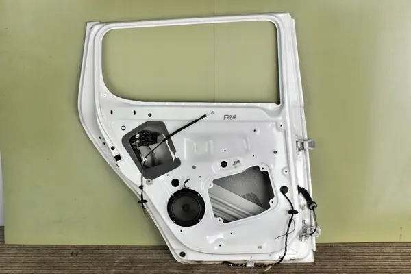 Vänster bakdörr Skoda Fabia II 5J Hatchback image 9