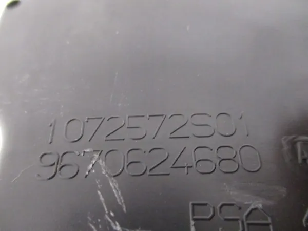 CITROEN PEUGEOT 1.6 VTI Resonador de Aire 9674019280 image 8