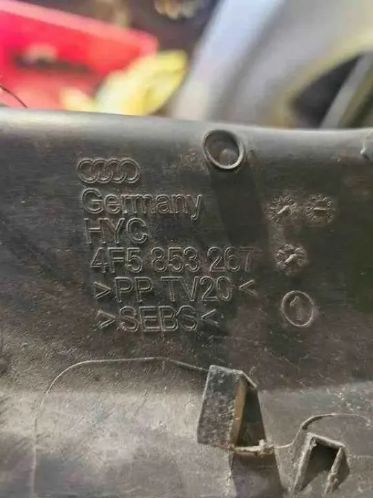 Audi 4F5853267 achterlichtconnector - Gebruikt OE-onderdeel image 2