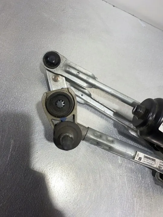 OEM FBZ20332 Framruta torkararm för Seat Arona 2018 image 5