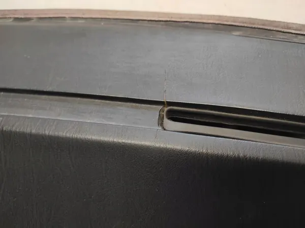 Mercedes W124 E 4MATIC Instrumentbrädskonsol OEM image 5