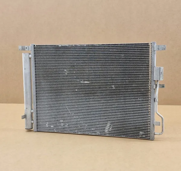 AC-kondensaattori Kia Sportage IV QL Hyundai Tucson TL TLE image 2