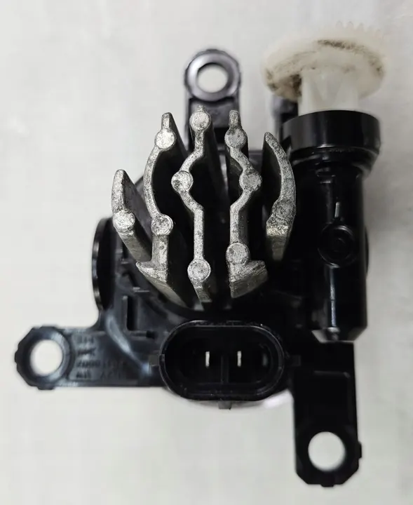 Farol de neblina esquerdo Opel Corsa F Insignia B image 7