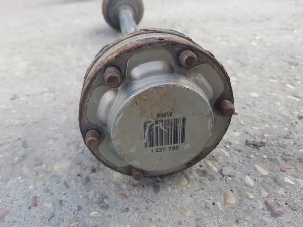 BMW OE 1227730 Halvaxel image 5