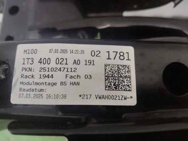 Luge avant VW ID Buzz GTX OEM 1EA199262A image 4