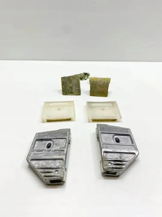 Peças de porta Mercedes-Benz OEM A1267250897 para SL R129 image 2
