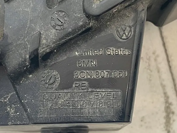 Guida Paracolpi VW Atlas Anteriore Destro 3CN807050 image 3