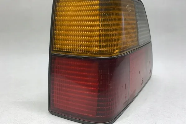 Vänster Baklykta VW GOLF II 191945111A image 3
