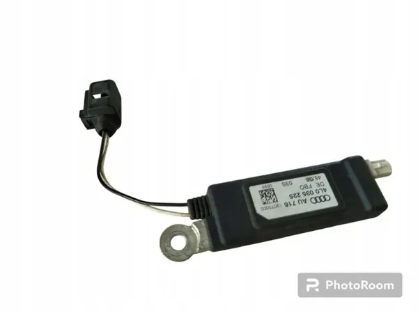 Antenneversterker Audi Q7 (4L) OEM 4L0035225 image 2