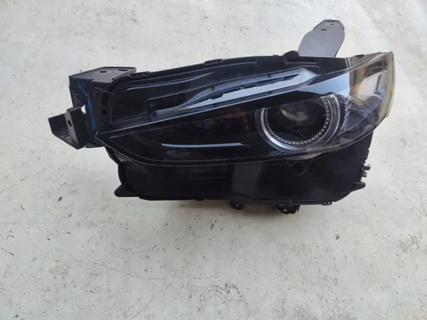 Vasen Full LED -ajovalot Mazda CX-30 Eurooppa dgj1-51040 image 2